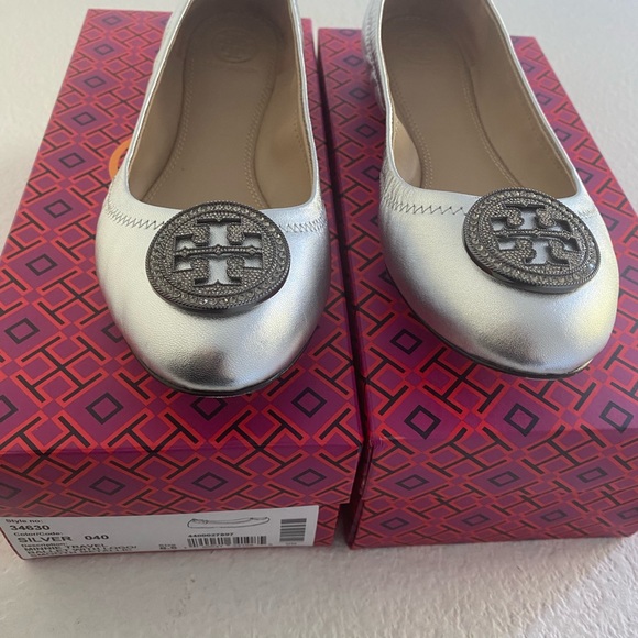 EUC Tory Burch Liana Round Toe Rhinestone Logo Metallic Leather Ballet Flats - Picture 6 of 12